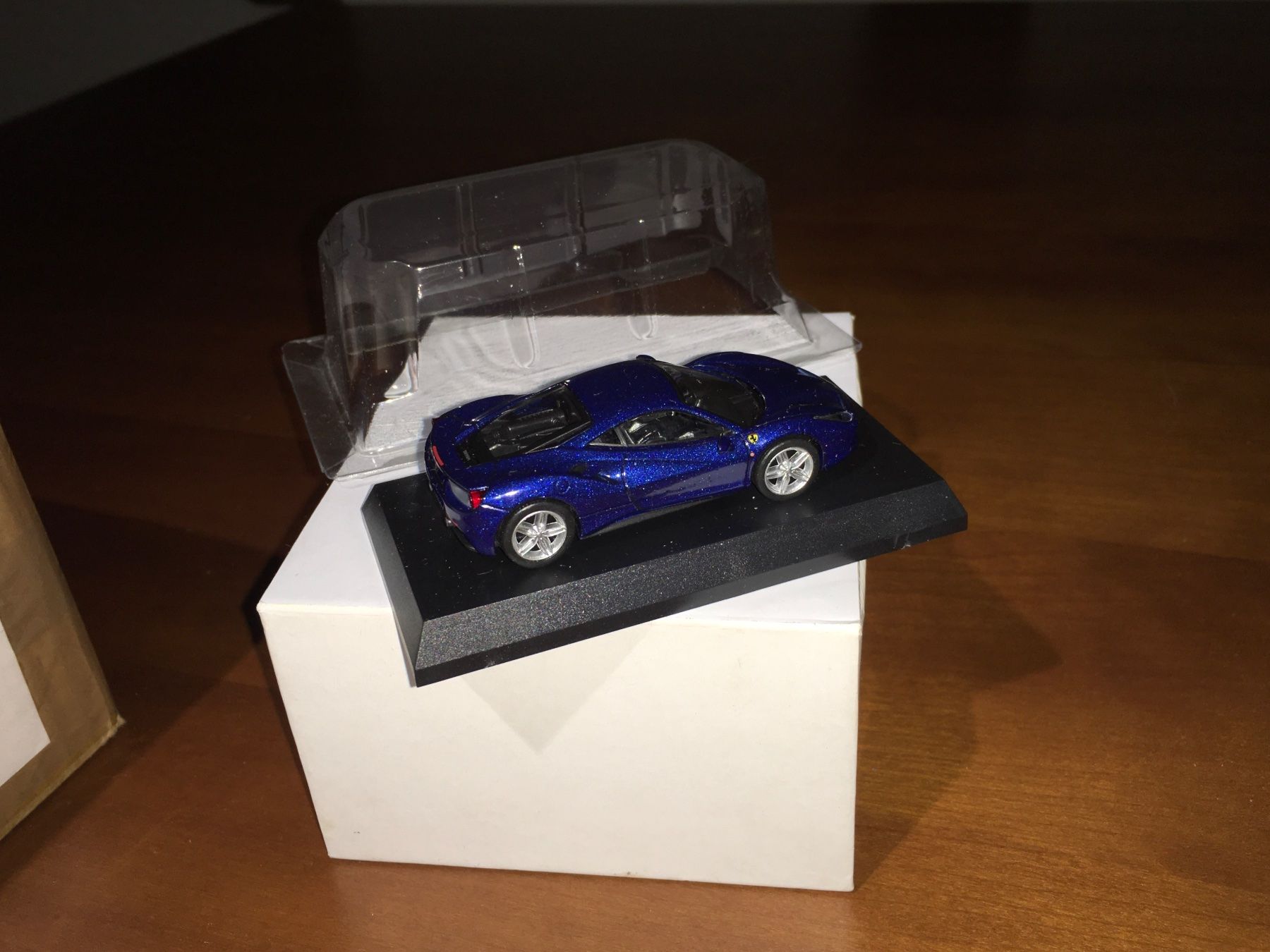 Ferrari Modellautos: Ferrari 488 GTB 1/64 no Mini GT – Neu (gemäss Beschreibung) aus Wohlen AG von PrivatSammlung 1