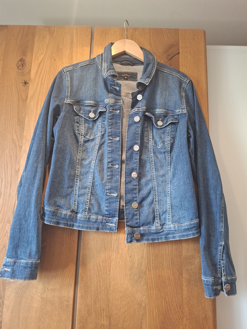Comma Jacken: Jeansjacke Comma, Gr. 38 – Neu (gemäss Beschreibung) aus Hausen AG von Emirfinn