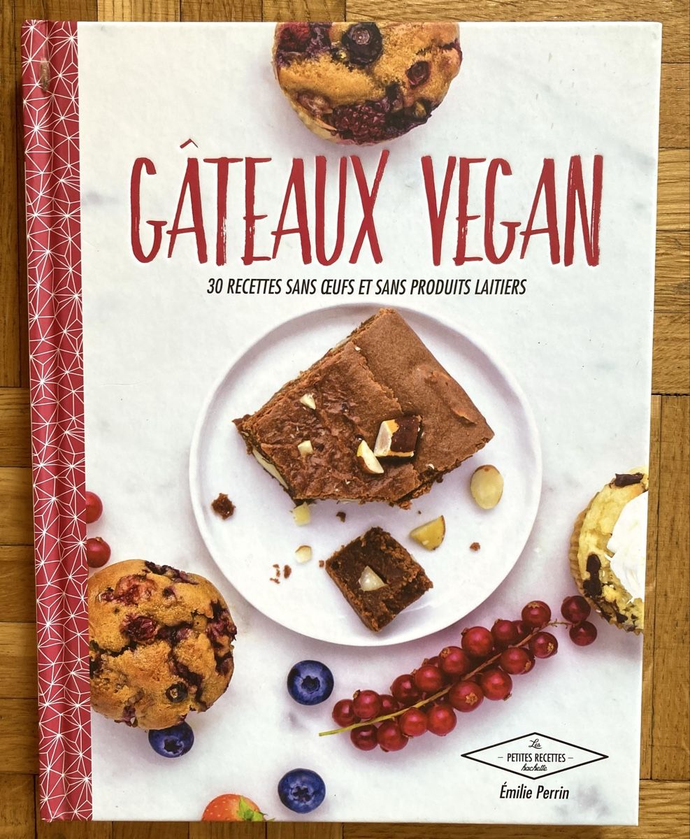 Libri: Livre de recettes de gâteaux vegan – Nuovo (secondo la descrizione) da Ardon venduto da hel_2sxp