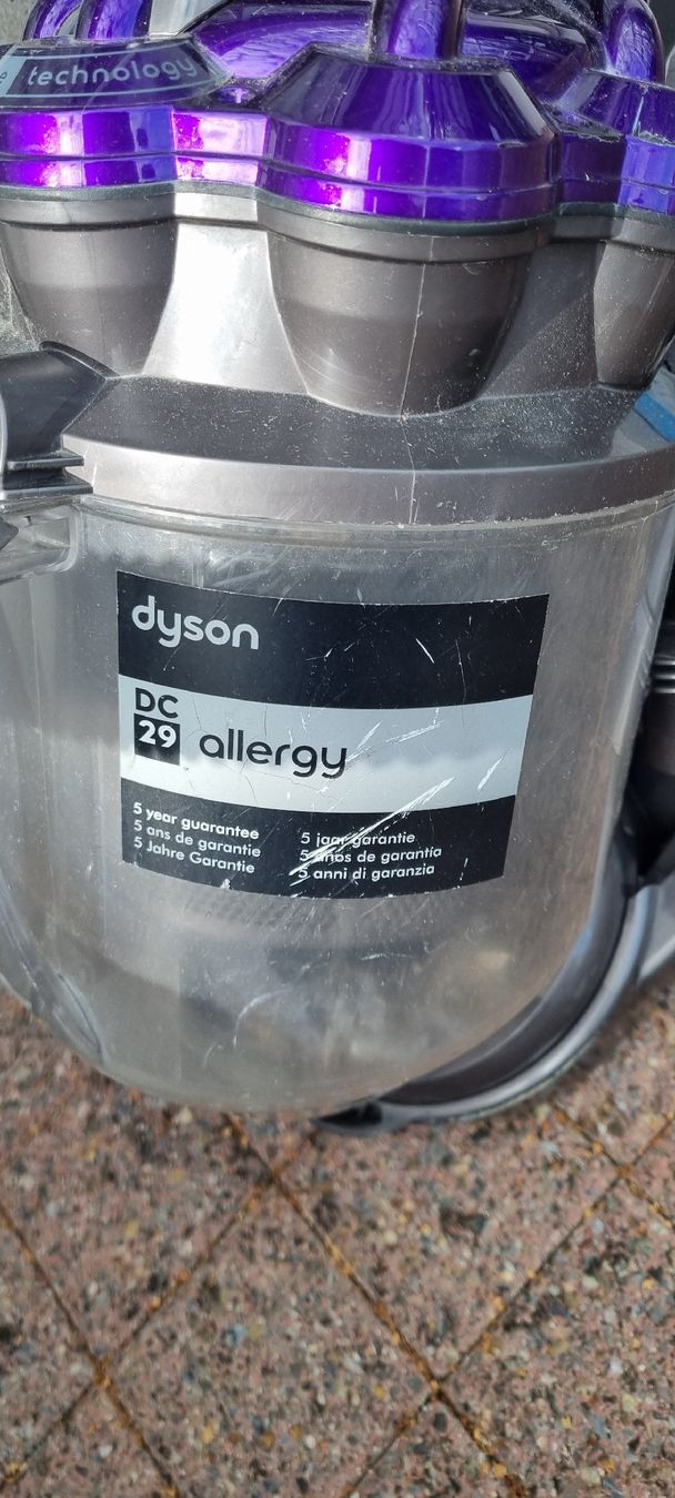 Dyson Aspirapolveri & Accessori: Dyson dc 29 Allergy – Usato da Rorschacherberg venduto da Alf06 5