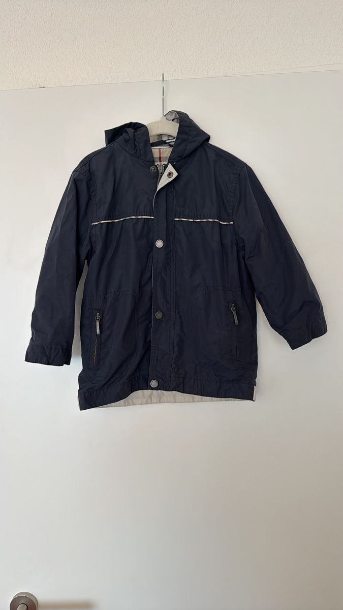 Burberry Giacche & Cappotti: Stylish Burberry Jacket, Excellent Condition – Usato da Umiken venduto da RachelStenders