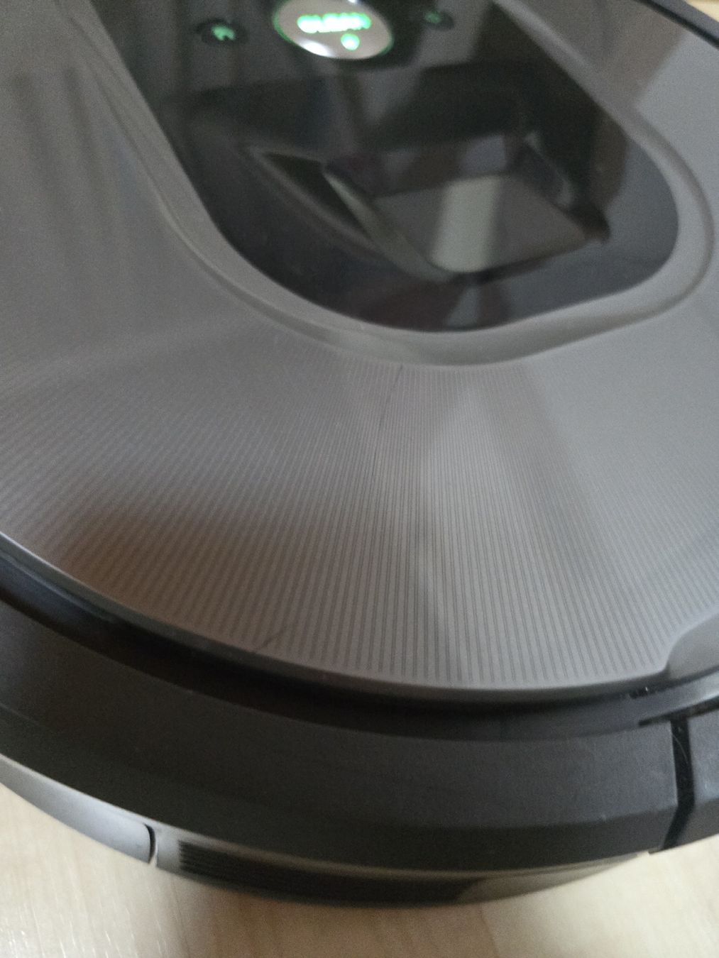 Irobot Aspirapolveri & Accessori: iRobot Roomba 975 Staubsaugerroboter – Usato da Bözberg venduto da Szni_9s8z 4