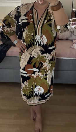 Marc Cain Kleid Grösse 40 (N4) aus Viskose