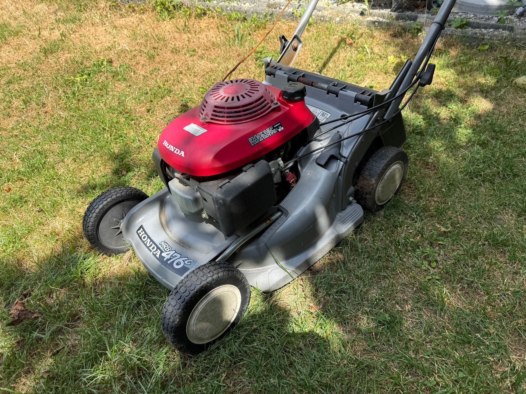 Honda Rasenmäher: Rasenmäher Honda HRB476C ab 1.- – Defekt aus Burgdorf von d-noize 2