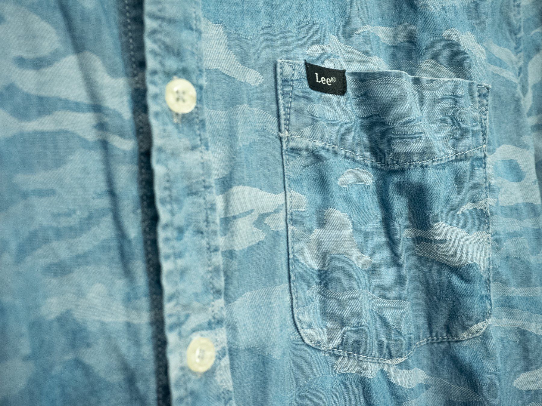 Lee Camicie: Lee Camouflage-Hemd – Usato da Leuk Stadt venduto da Marihulk 3