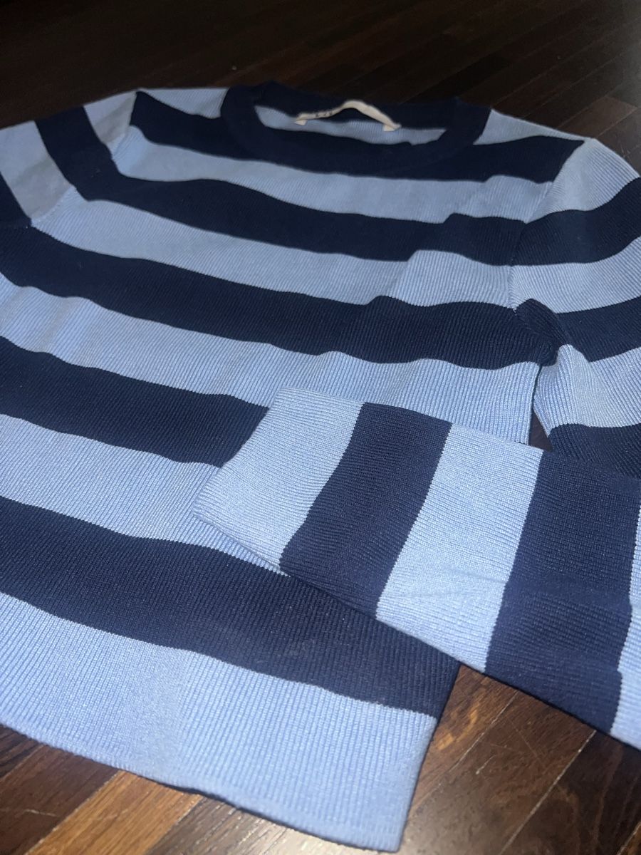 Zara Tops: Zara Pullover Gr. S – D'occasion à Baar par Lila2006 1