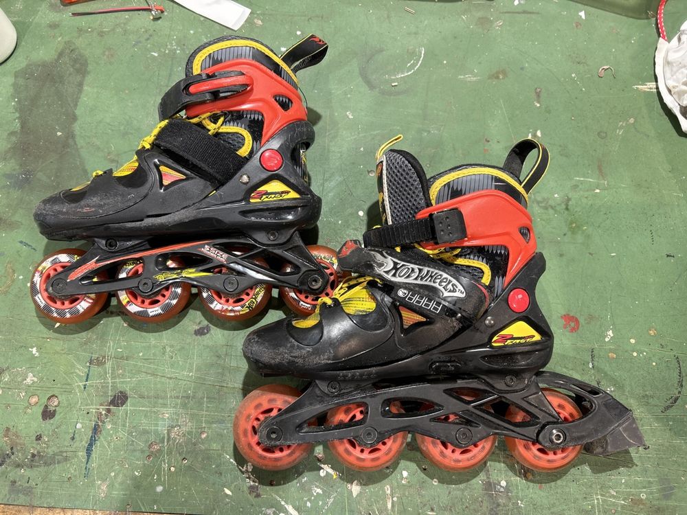Hotwheels Kinder Inline Skates (Gebraucht) in Solothurn für CHF 2 – mit ...
