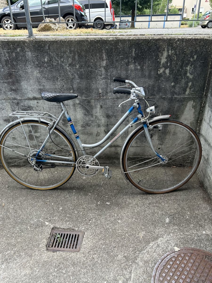 Vélos: 6 velo Defekt für export oder bastlen – D'occasion à Egerkingen par G1970B 9