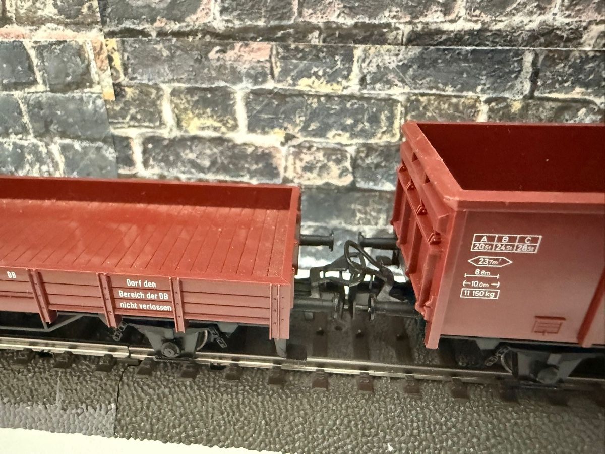 Märklin Modellini di ferrovie: Märklin Güterwagen, Spur H0, – Usato da Altdorf UR venduto da modellbau-widmer 3