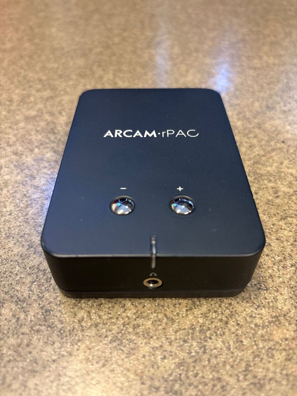 Convertisseurs: ARCAM rPAC DAC Personal Audio Converter – D'occasion à Genève par Snowdrift3310