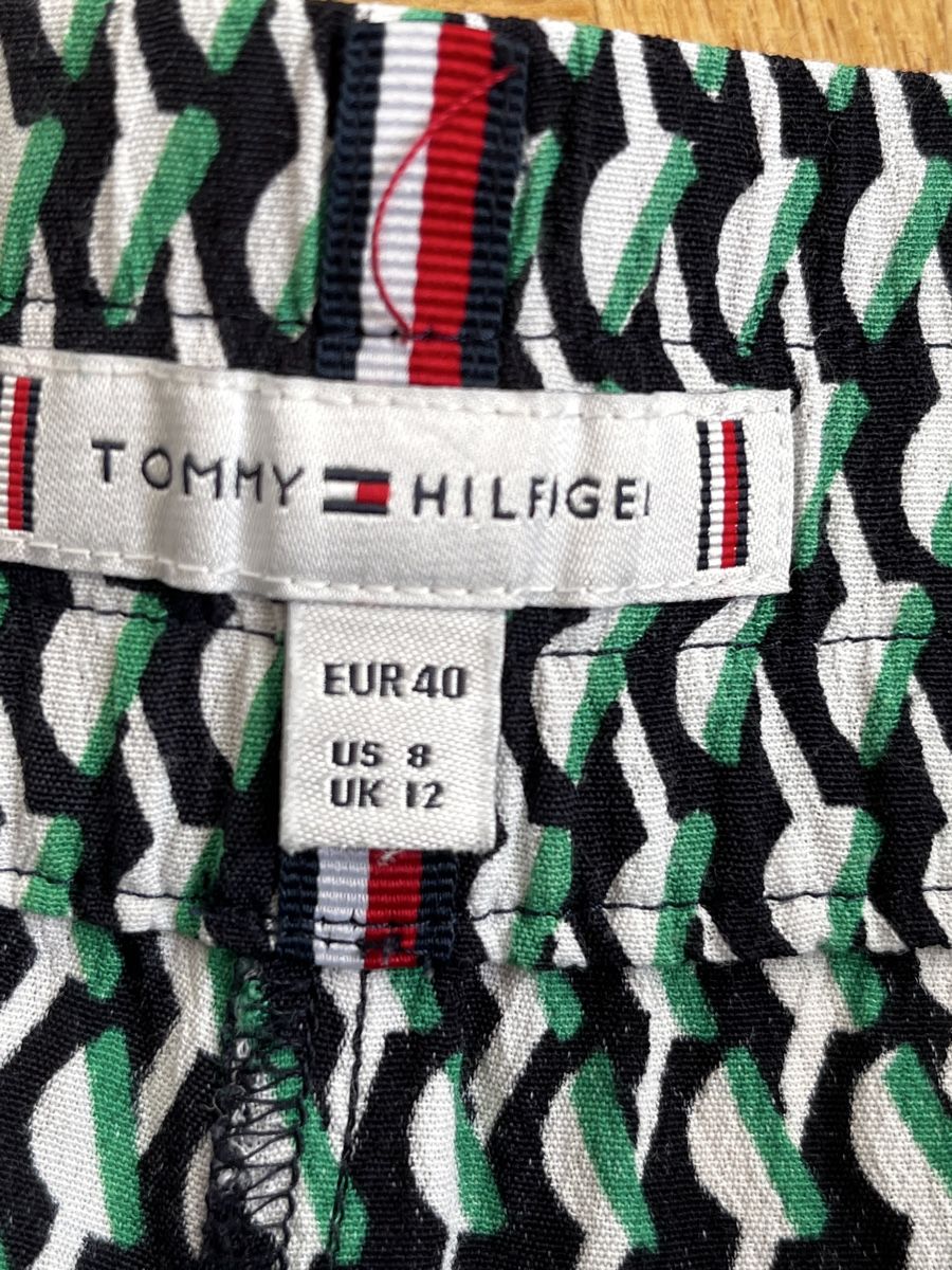 Tommy Hilfiger Hosen: Tommy Hilfiger Hose Muster Gr. 40 – Gebraucht aus Zürich von Kleanthy 2