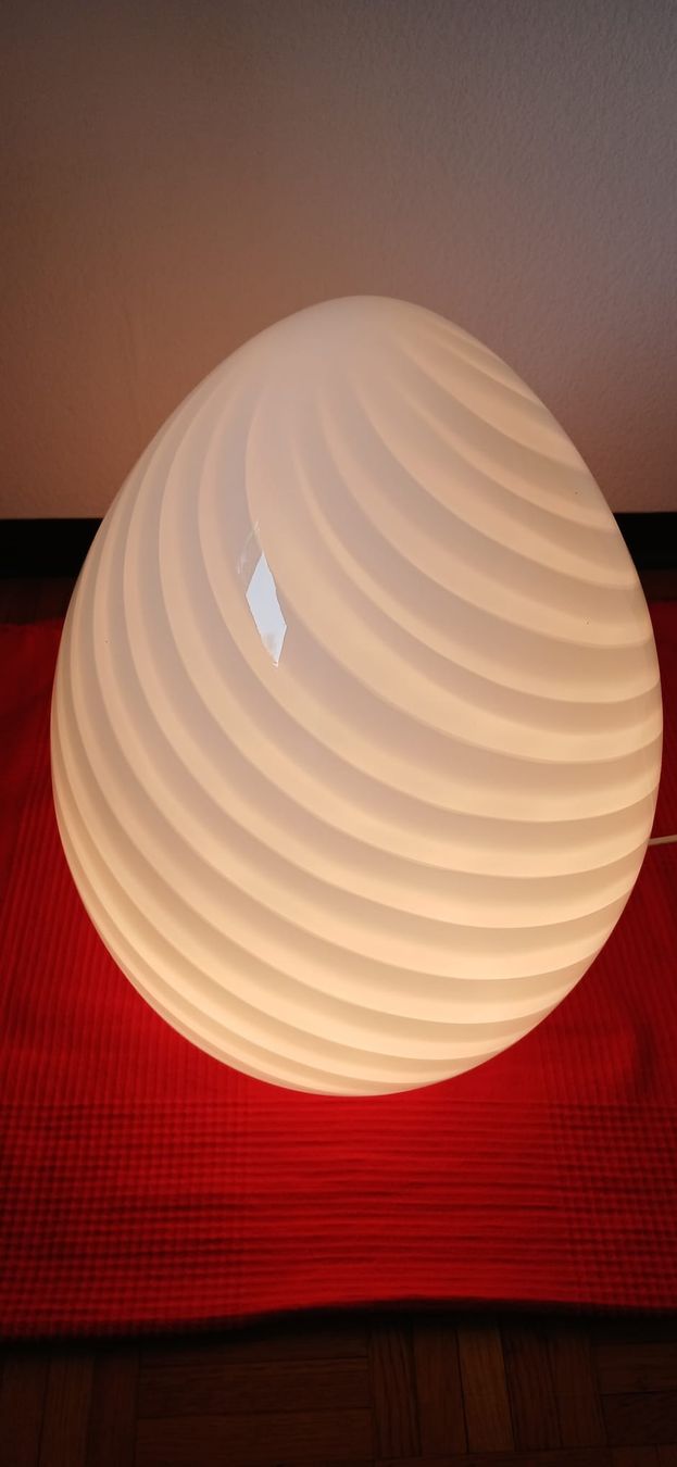 Murano Lampade: Wunderschönes Muranoglas Ei Top Zustand – Usato da Opfikon venduto da rus_x8fg