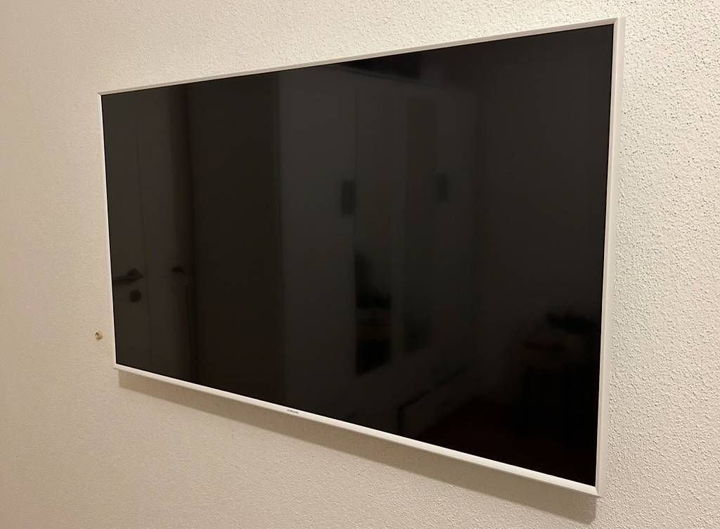Fernseher: Samsung Fernseher – Gebraucht aus St. Gallen von tea_1234
