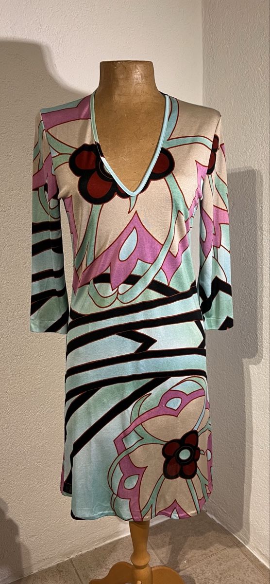 Etro Robes: Robe Etro – D'occasion à St-Pierre-Clages par ste_xk6p