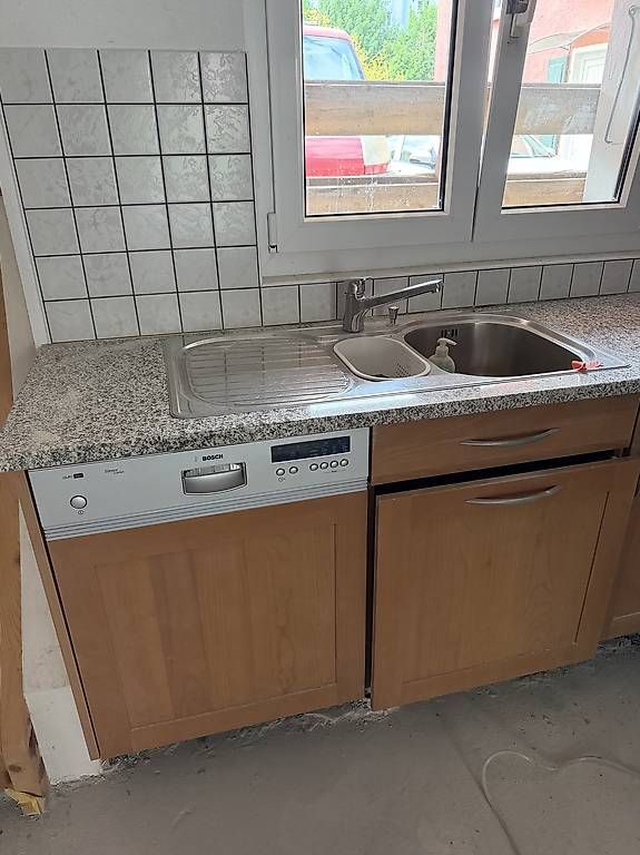 Cucine complete: Cuisine fonctionnelle avec électroménager  – Usato da Courtételle venduto da directswisswatch 1