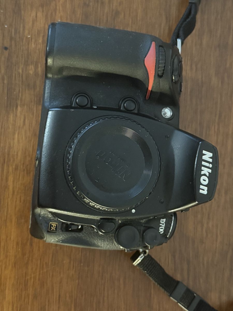 Nikon Appareil photo: Nikon D700 Kamera – D'occasion à Brugg AG par 50sven 1