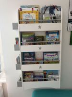 Bücherregal