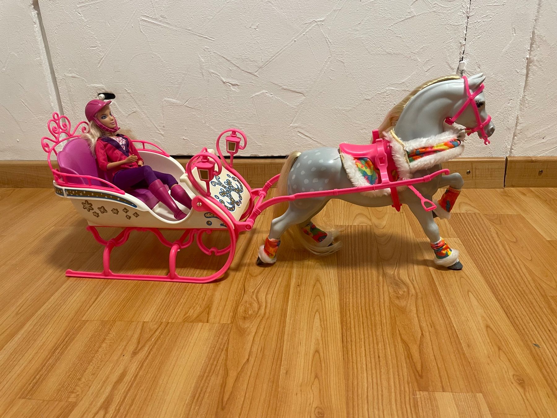 Giocattoli: Barbie Pferd mit Kutsche/ Schlitten – Usato da Winterthur venduto da Ala_Minor 6