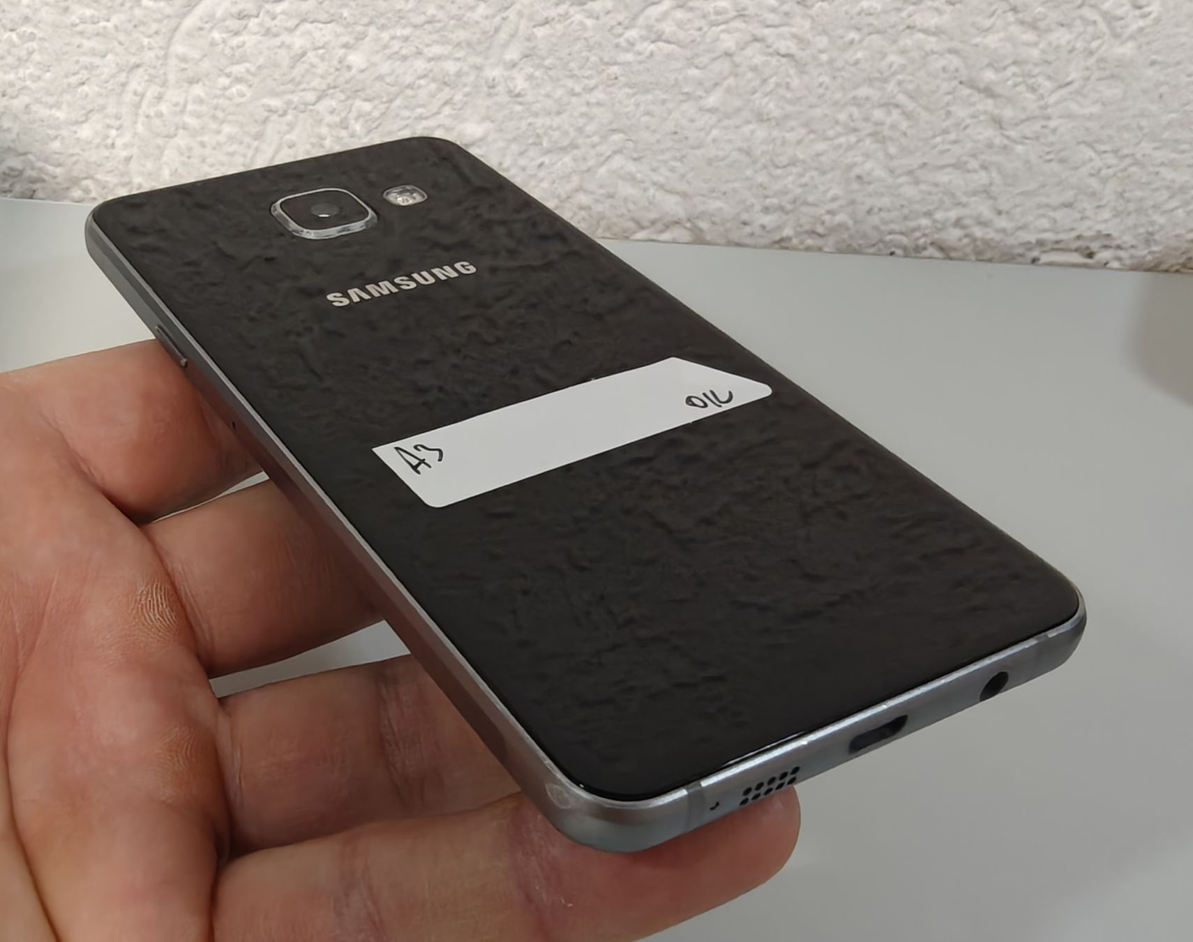 Samsung Telefoni cellulari / Smartphones: Samsung Galaxy A3 – Usato da Ehrendingen venduto da Rocky985 3