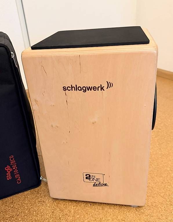 Strumenti musicali: Cajon Schlagwerk 2inOne Deluxe  – Usato da Möhlin venduto da Fusel7 1