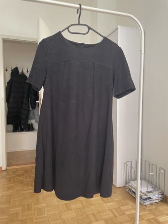 Kurzes Kleid anthrazit/dunkelgrau Wildleder-Look nicht echt