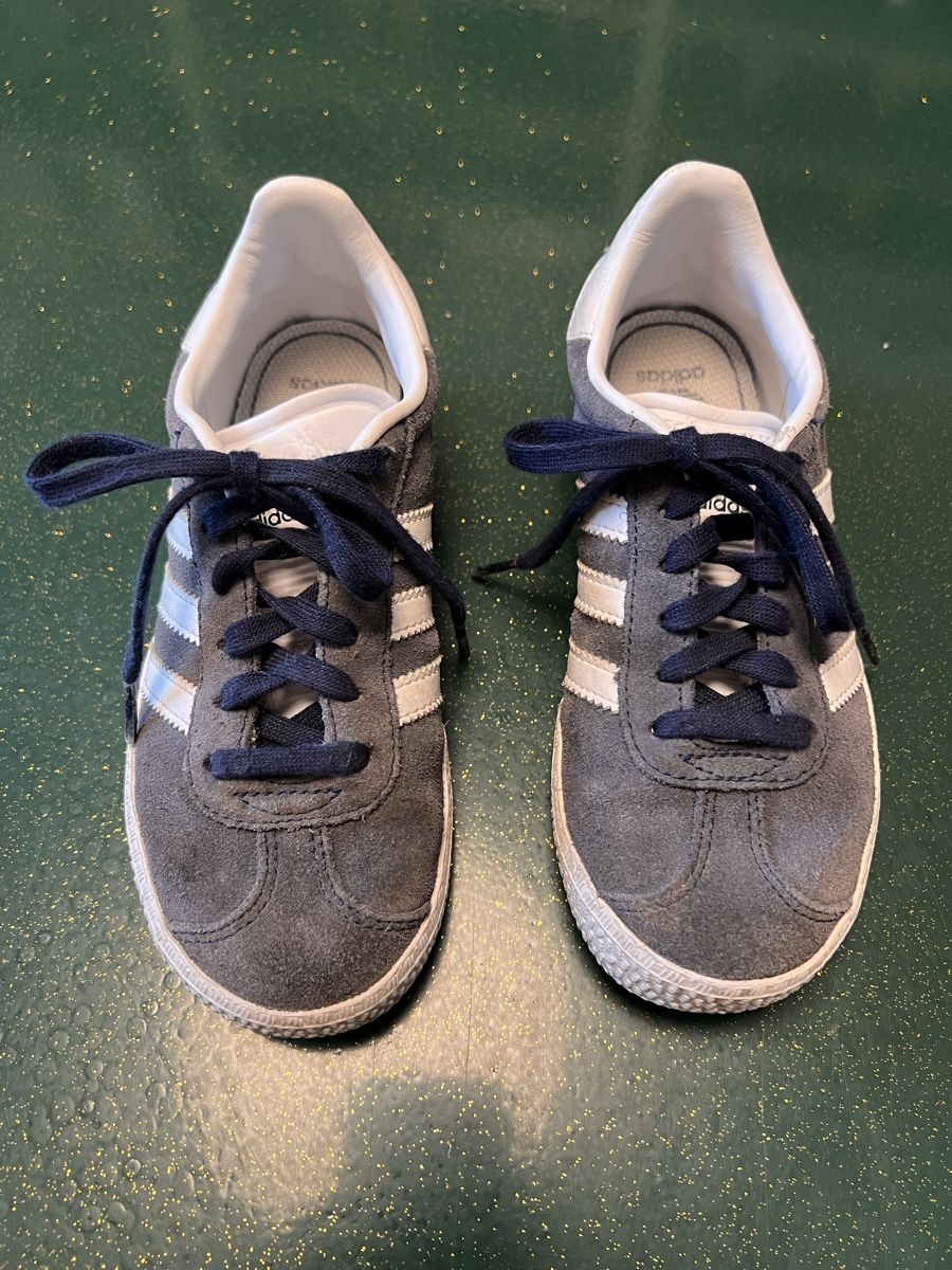 Adidas Scarpe da uomo: Adidas Gazelle, Gr. 31 – Usato da St. Gallen venduto da aljaba