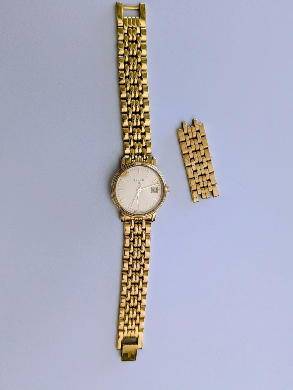 Tissot Orologi: Tissot lady watch no battery – Usato da Kloten venduto da nad_ys78 3