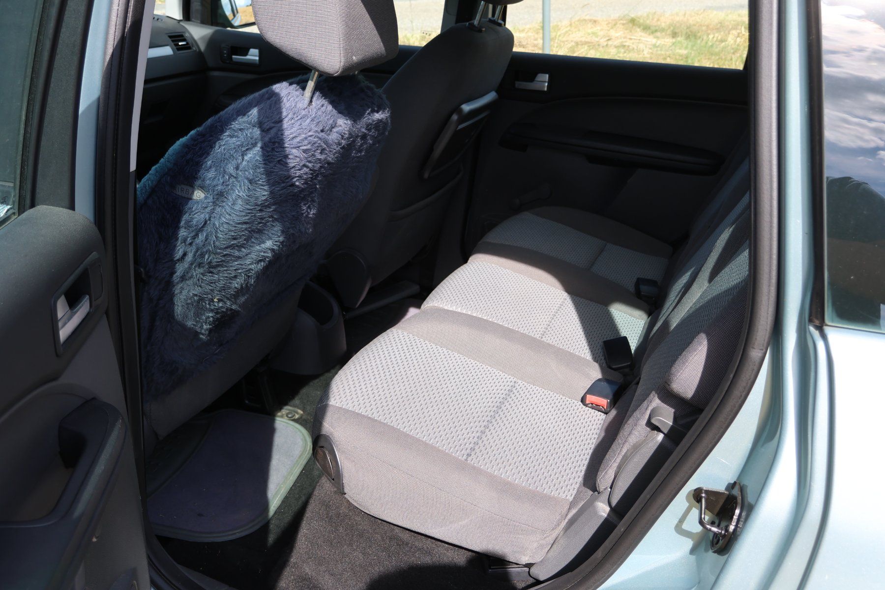 Ford Automobili: Ford Focus C-Max 1.6i – Difettoso da Huttwil venduto da gropsuhu 5