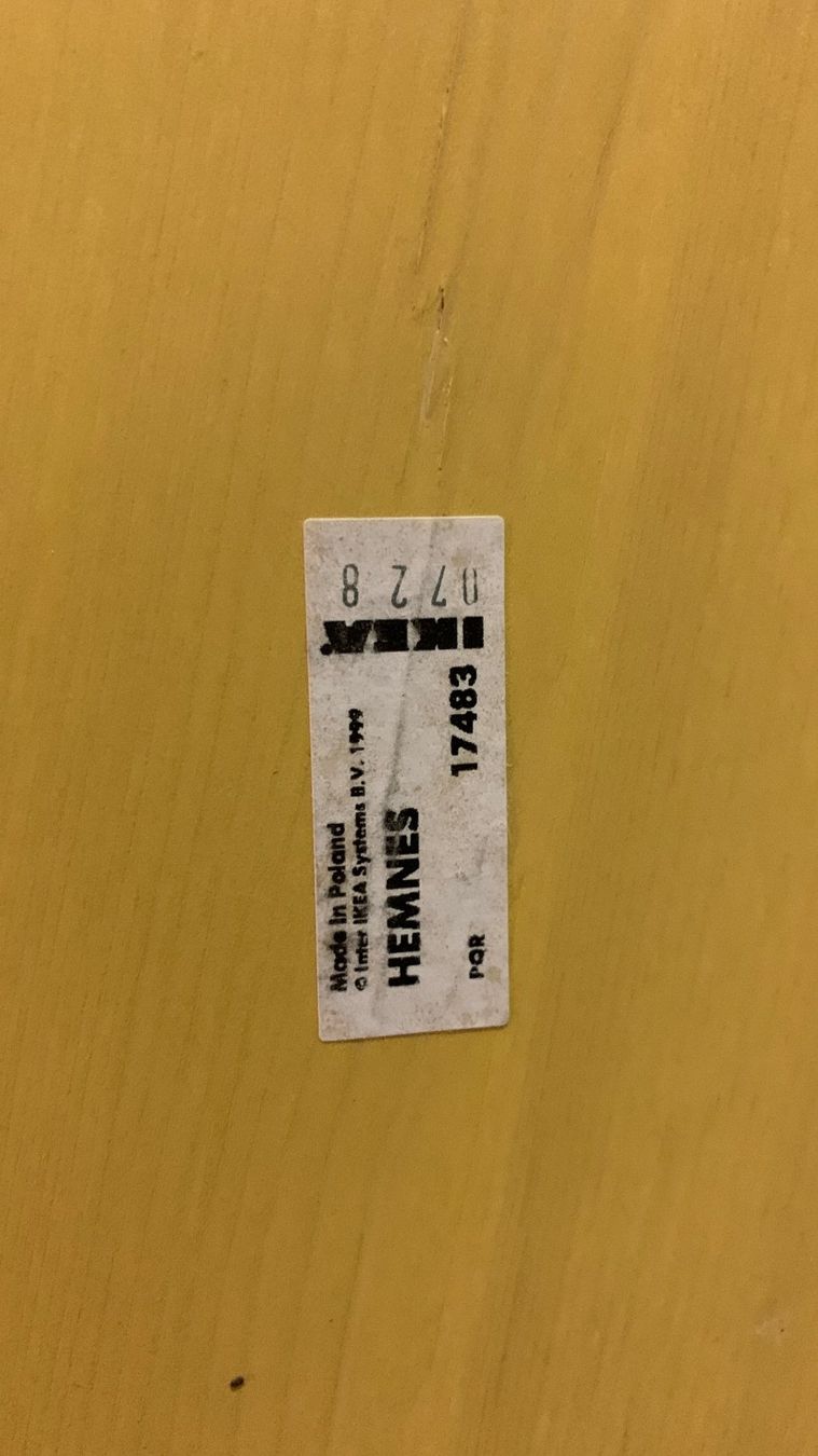 Ikea Tavoli: IKEA Hemnes Tisch rund – Usato da Baden venduto da Szilvi 4