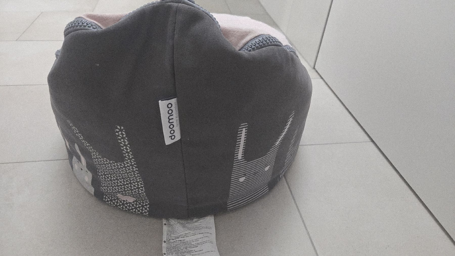 Doomoo Cuscini: Sitzsack inklusive Babyauflage von doomo – Usato da Pfäffikon ZH venduto da sulchi84 1