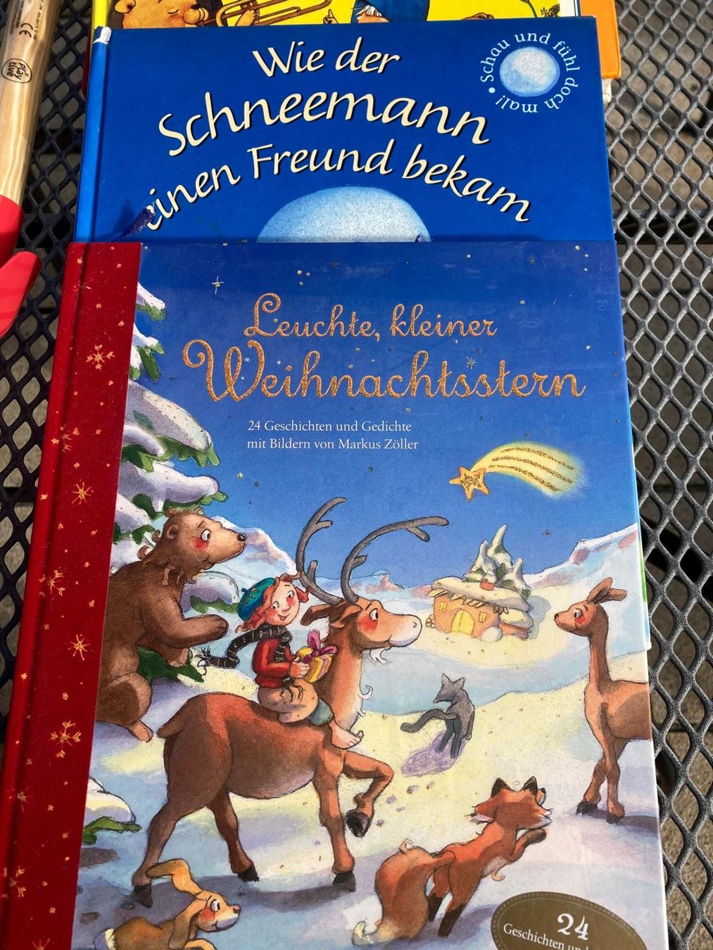 Libri: 5 Kinderbücher und eine Kinderschaufel (Weihnachtsgeschenk) – Usato da Buttikon SZ venduto da FlohmarktParadies