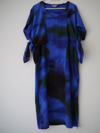 MARIELLA BURANI Kleid aus 100% Seide Gr.36