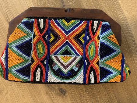 Avant Premiere Beaded Clutch Bag, Wooden Frame, Chic!