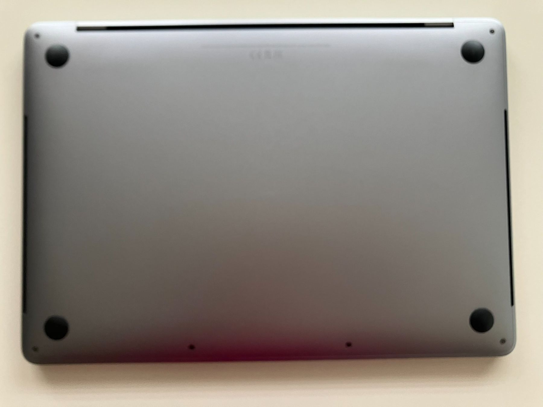 Apple Notebook: MacBook Pro 13" 2017 / 16GB / 256GB SSD / Touch Bar – Usato da Meisterschwanden venduto da Discus0 7