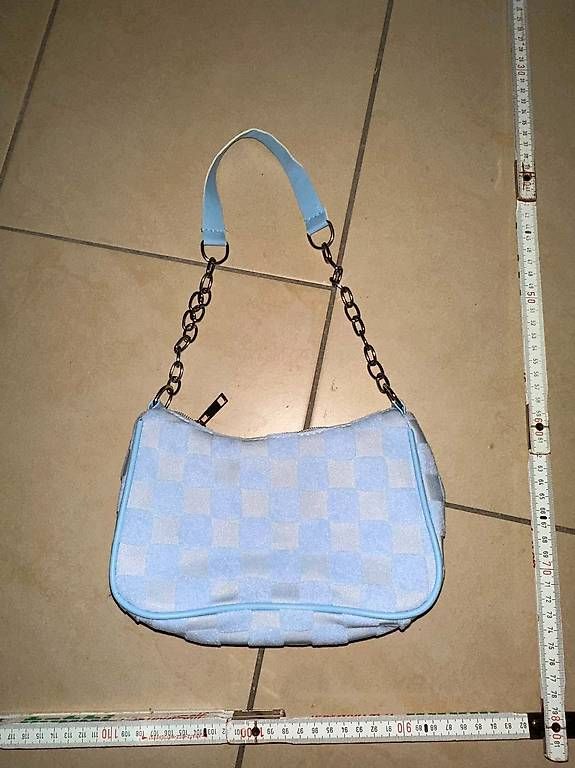 Sacs femmes: Handtasche – D'occasion à Schlieren par S_Dragon