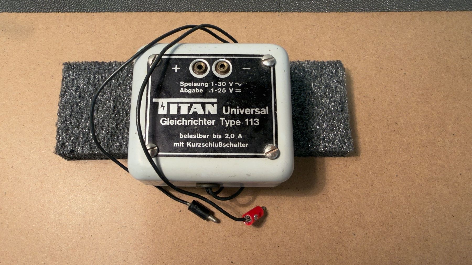 Modellini di ferrovie: Gleichrichter Titan Universal Type 113 – Usato da Windlach venduto da Kelebra