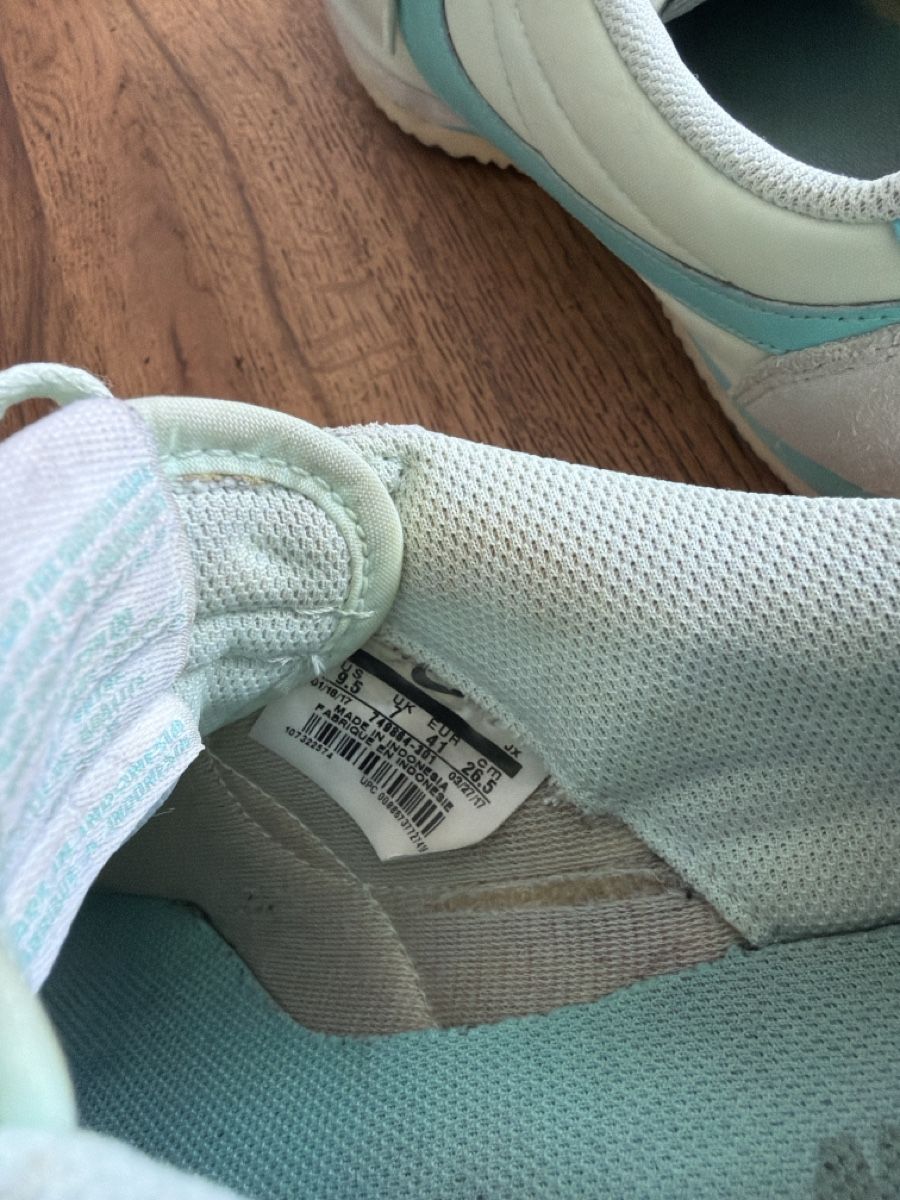 Nike Scarpe da donna: Nike Cortez, Grösse 41 – Usato da Winterthur venduto da ..Sun.. 4