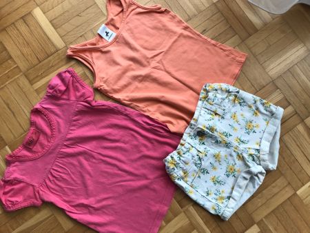 2 Shirts + Shorts Palomino Grösse 104 - Porto 3.40