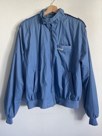 blaue Jacke 