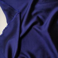 Seide Shantung 100% aus Italien 1.45x1.45m dark blu viola