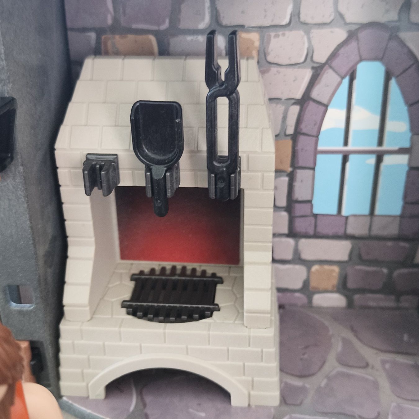 Playmobil Spielzeuge: Playmobil Knights, Ritterschmiede – Gebraucht aus Meilen von FAVALLID 1