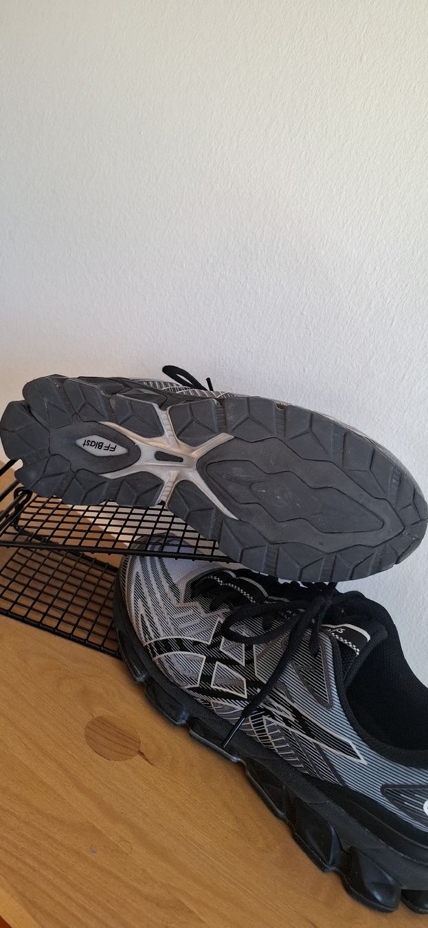 Asics Scarpe da uomo: asics gel quantum 360 VII – Usato da Perly venduto da gsc_hwt7 3