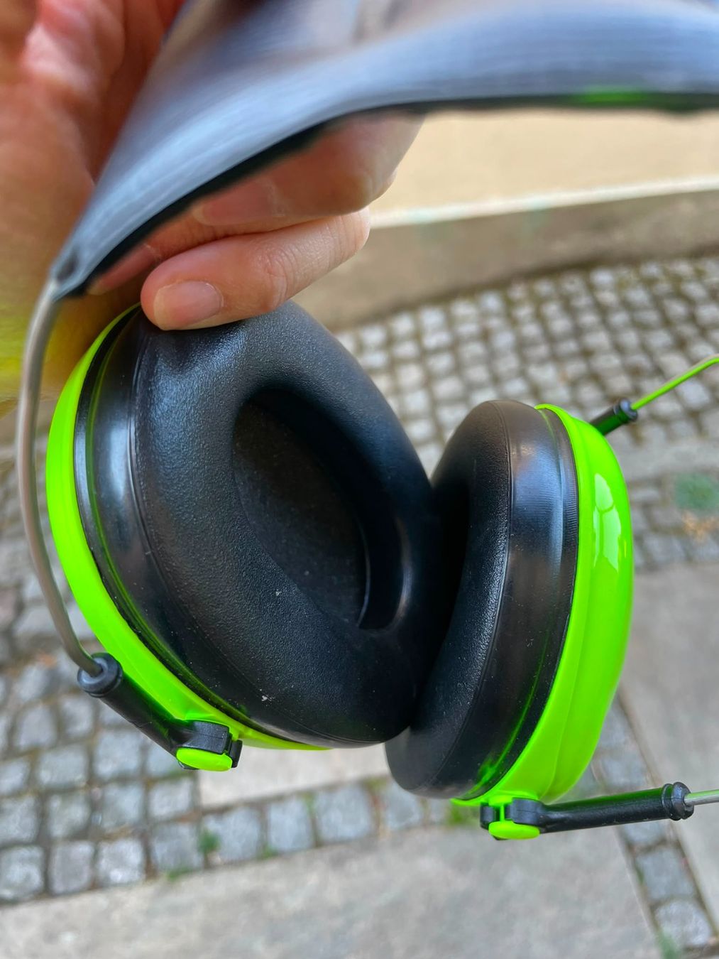 Protezione per viso e udito: 3M Peltor Kid Gehörschutz – Usato da Basel venduto da marcvo 1