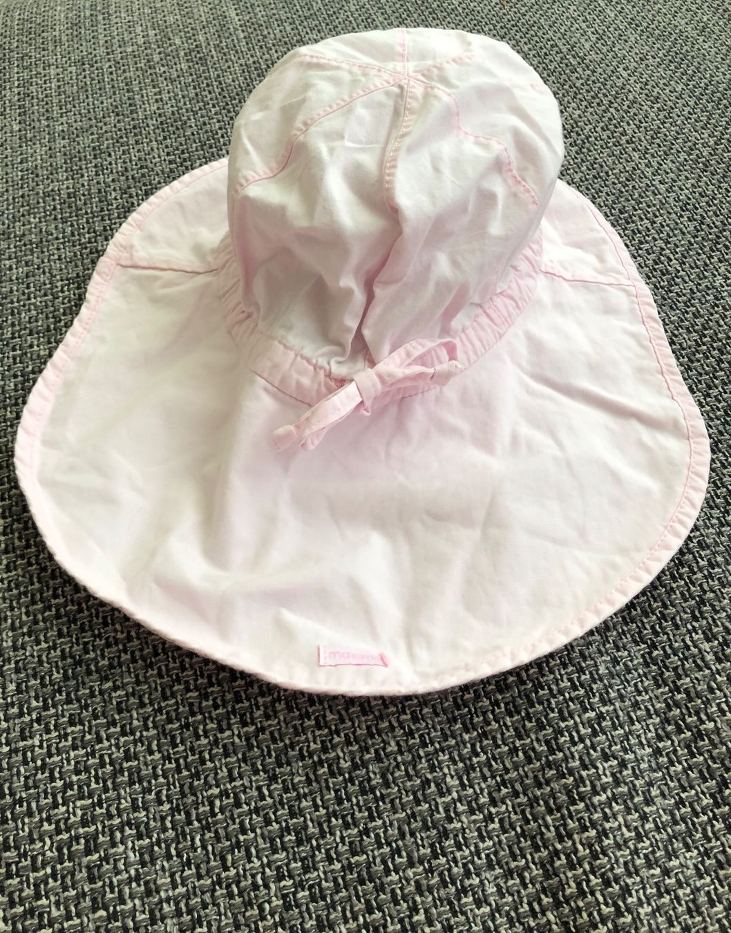 Berretti & Sciarpe: Rosa Baby Sonnenhut, Gr. ? – Usato da Langnau am Albis venduto da snla_scc9 1