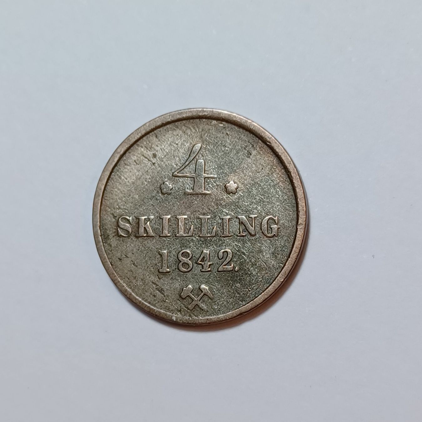 Tutti le monete: 4 Skilling 1842 Norwegen – Usato da Pfäffikon ZH venduto da Welt_Muenzen
