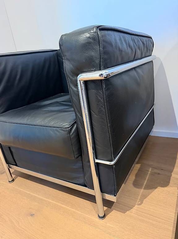 Poltrone: Ledersessel Le Corbusier LC2 - Replika! – Usato da Männedorf venduto da jfd_nt9p 2