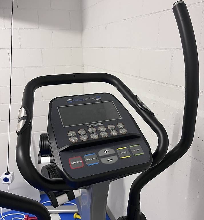 Hometrainer: Cardiostrong Crosstrainer EX40 – Usato da Dänikon ZH venduto da Khyr 2