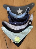 7 Spucktücher/Baby-Lätzli mit div. Motiven 