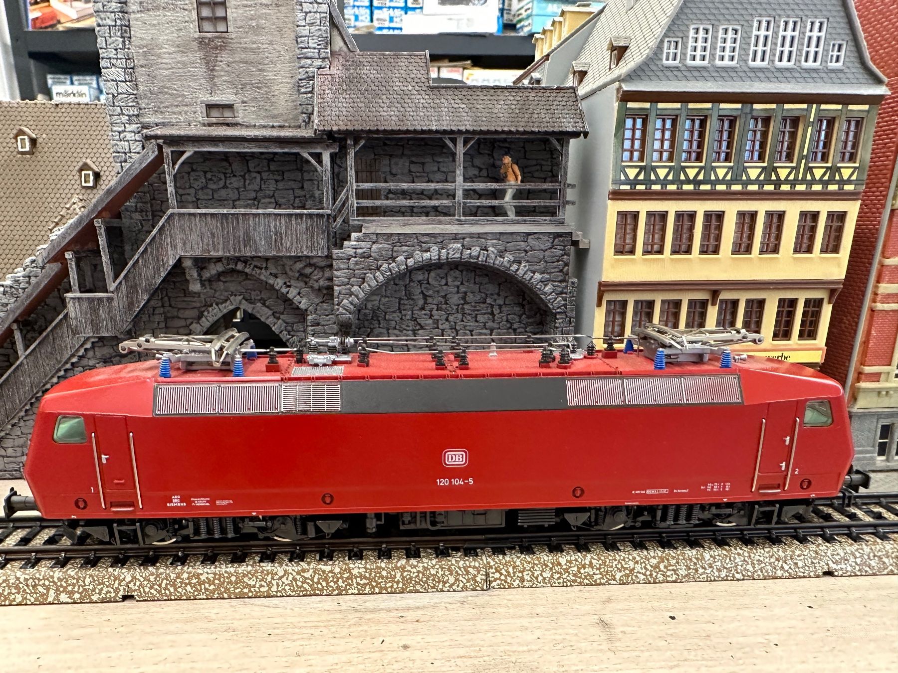 Märklin Modelleisenbahnen: Märklin 3654 DB BR 120 digital – Gebraucht aus Lupsingen von New-Haven 1