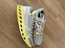 Laufschuhe On Cloudsurfer 2 Damen grau gelb Grösse 40